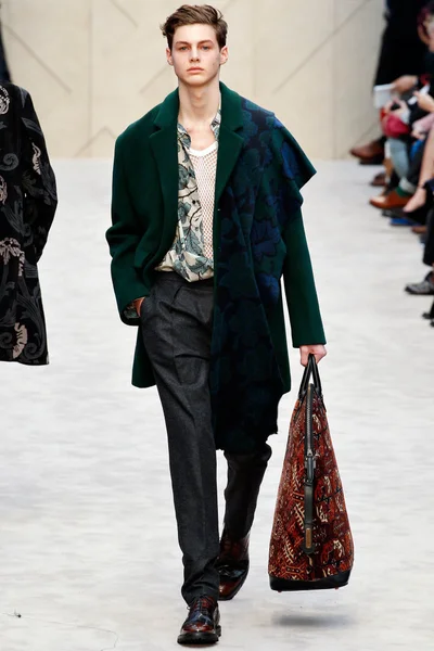 Look 31